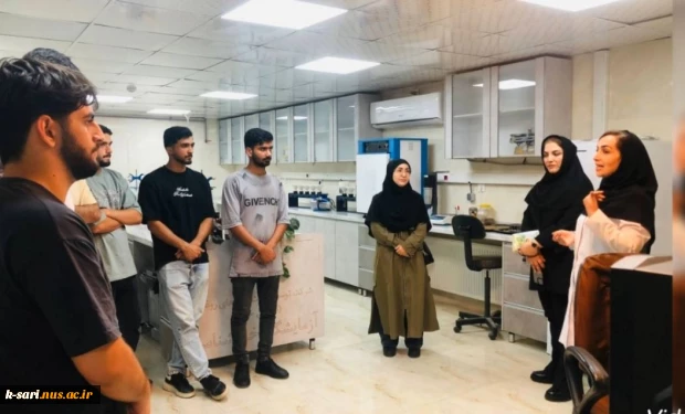 بازدید دانشجویان از  از مرکز تحقیقات شرکت توسعه کشت دانه های روغنی به سرپرستی  3
