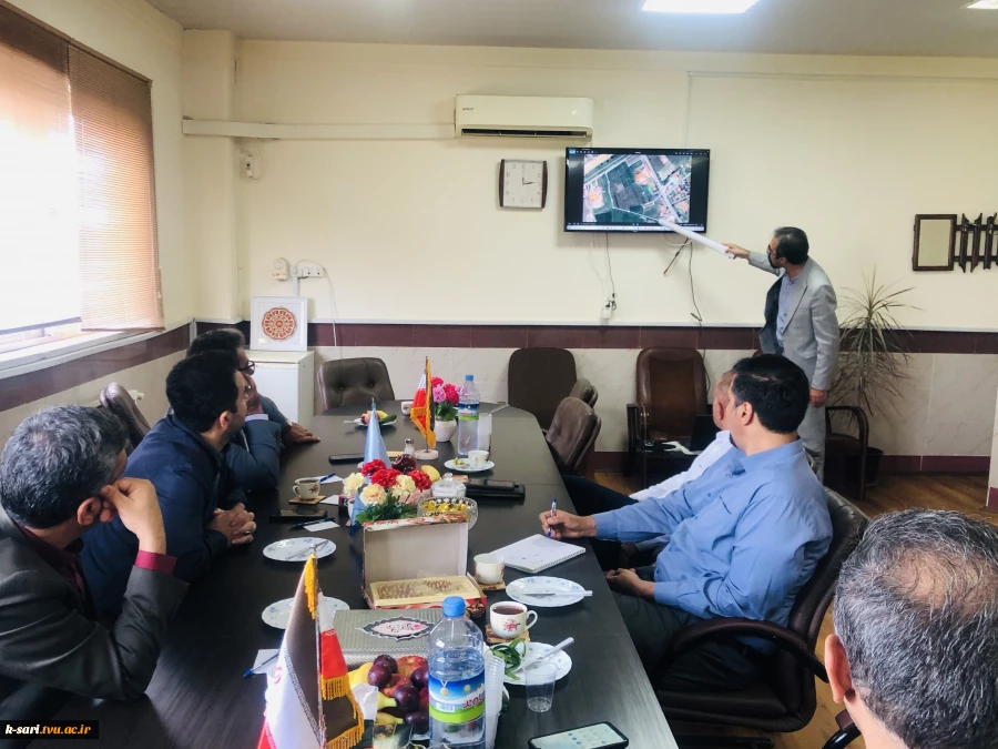 حضور نمایندگان شرکت مهندسین مشاور برای جانمایی و طراحی مجموعه خوابگاه دانشجویی 3