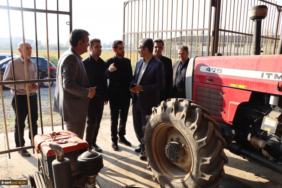 بازدید دکتر کلباسی مسجد شاهی معاون آموزشی دانشگاه ملی مهارت از آموزشکده کشاورزی ساری 3